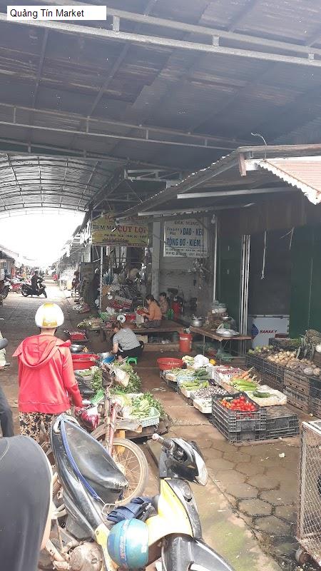 Quảng Tín Market